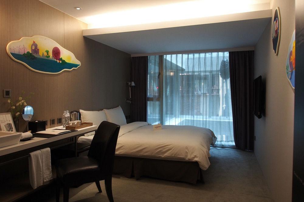 Hotelday Taichung Exterior photo